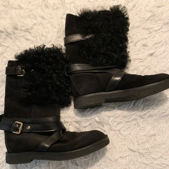Louis Vuitton women shearling suede boots black - Picture 7 of 11